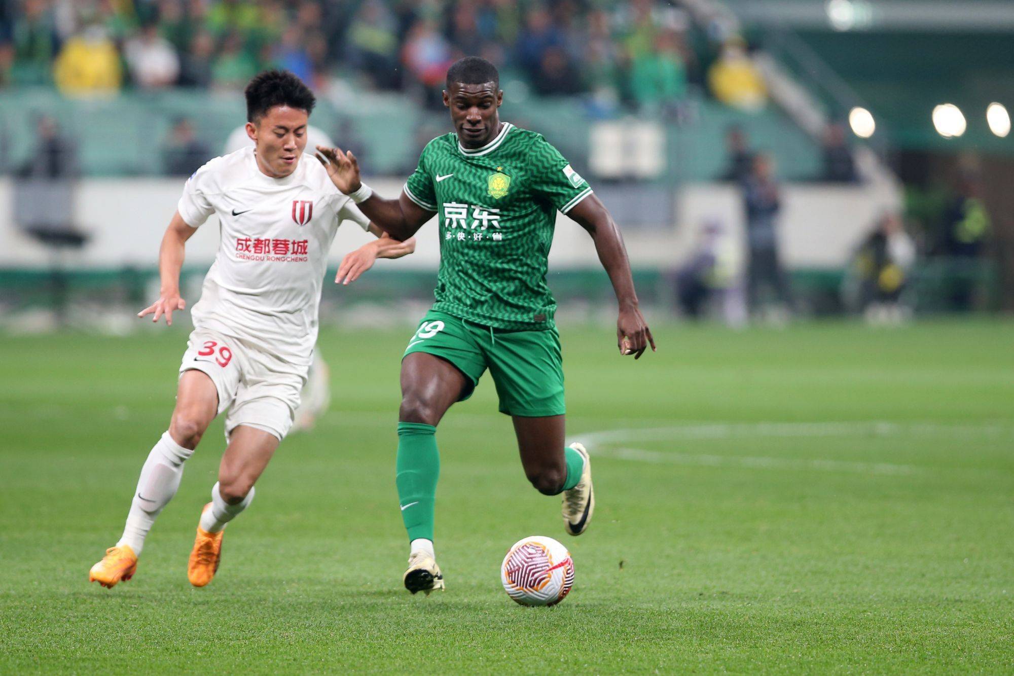 北京国安主场连胜，球队士气高涨