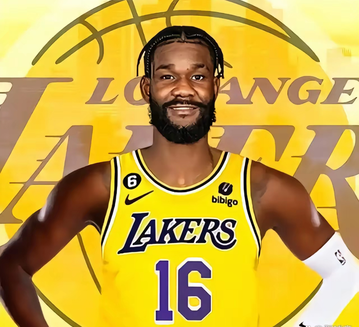 小前锋新秀迅速融入球队，展现出色的天赋潜力的简单介绍